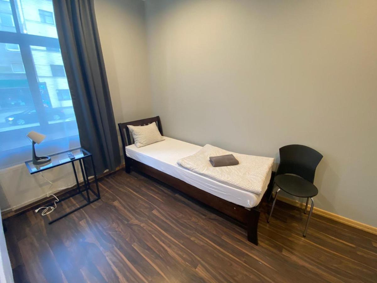 Aparthotel Riga Bagian luar foto A single room at the hostel
