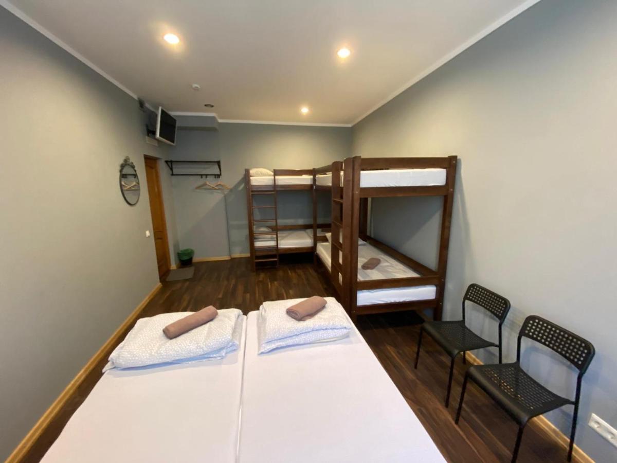 Aparthotel Riga Bagian luar foto A room at the hostel