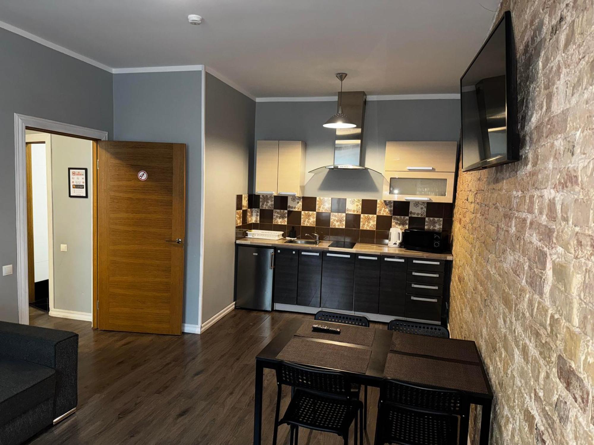 Aparthotel Riga Bagian luar foto A typical apartment at the University of Applied Sciences and Medical University of Southern Tyrol