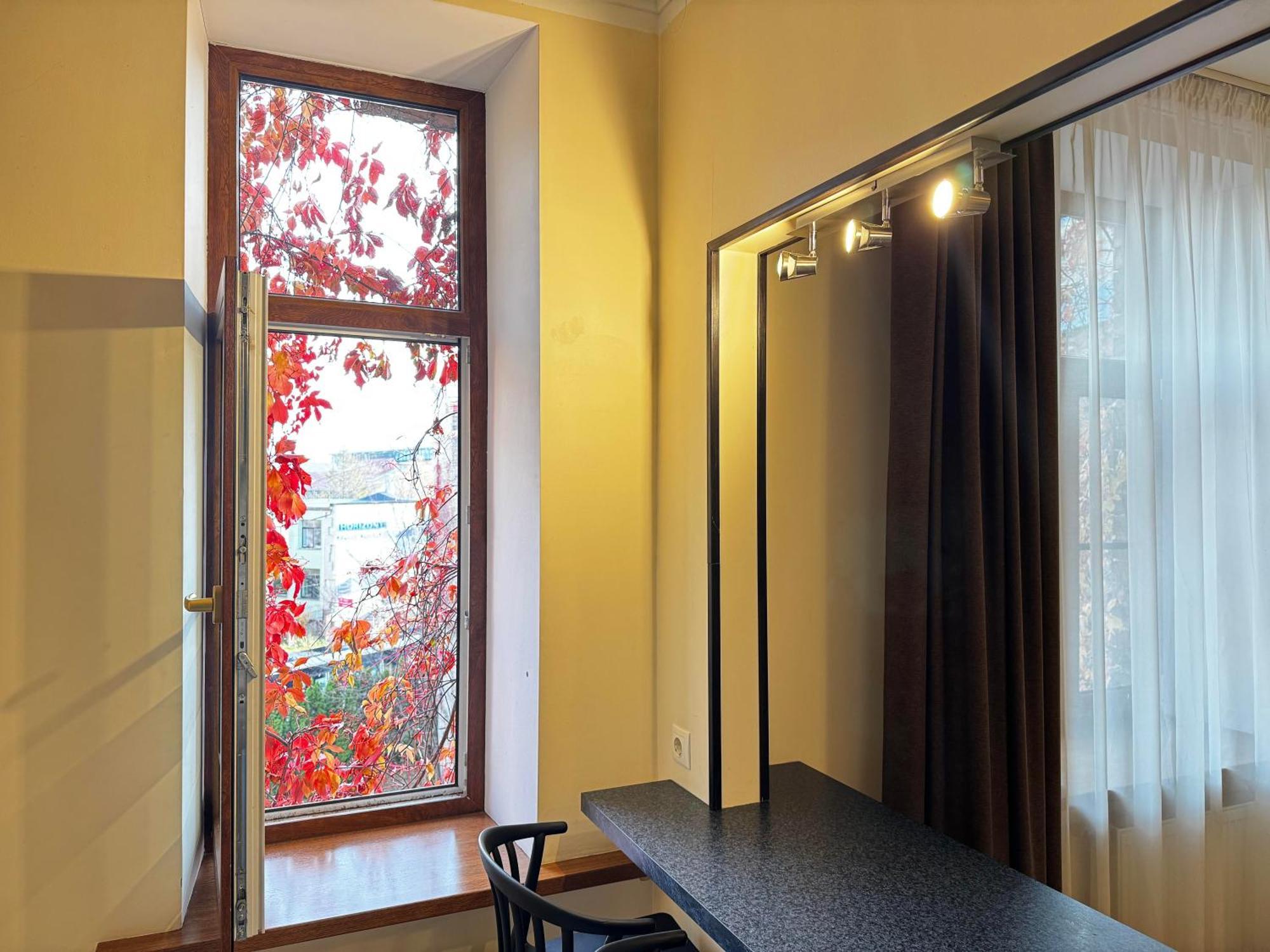 Aparthotel Riga Bagian luar foto The dressing room of the National Theatre of Poland