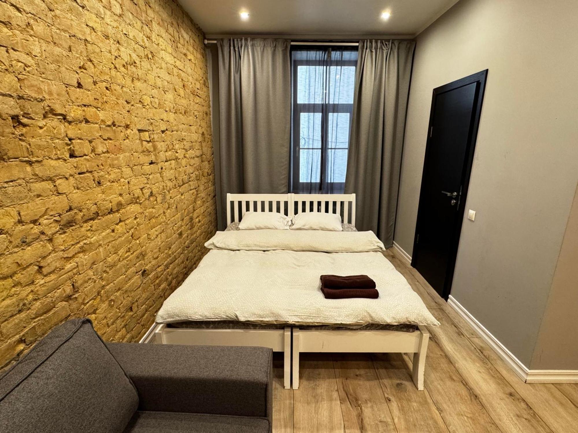 Aparthotel Riga Bagian luar foto A typical micro apartment in Warsaw, Poland